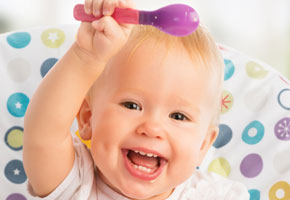 baby cheering