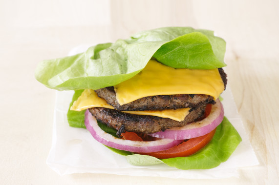 burger lettuce wrap close up